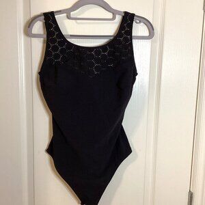 Amoena Trinidad Women's Black One Piece Swimsuit Swimming Vacation Scoop Neck